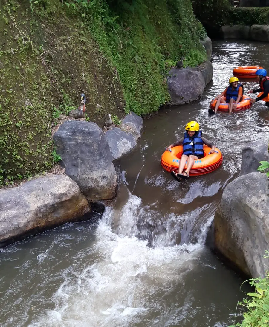 Tubing Cave Ubud