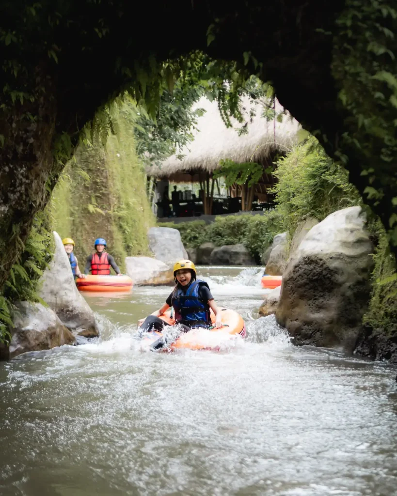 Tubing Cave Ubud